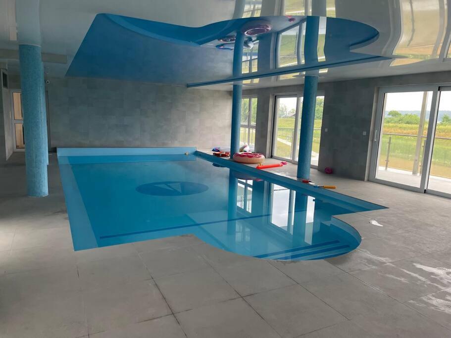 Apartmán 23 - Komfortowy I Przestronny. Zegrze Poludniowe